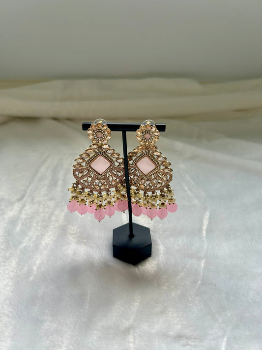 Light Pink Kundan Earrings