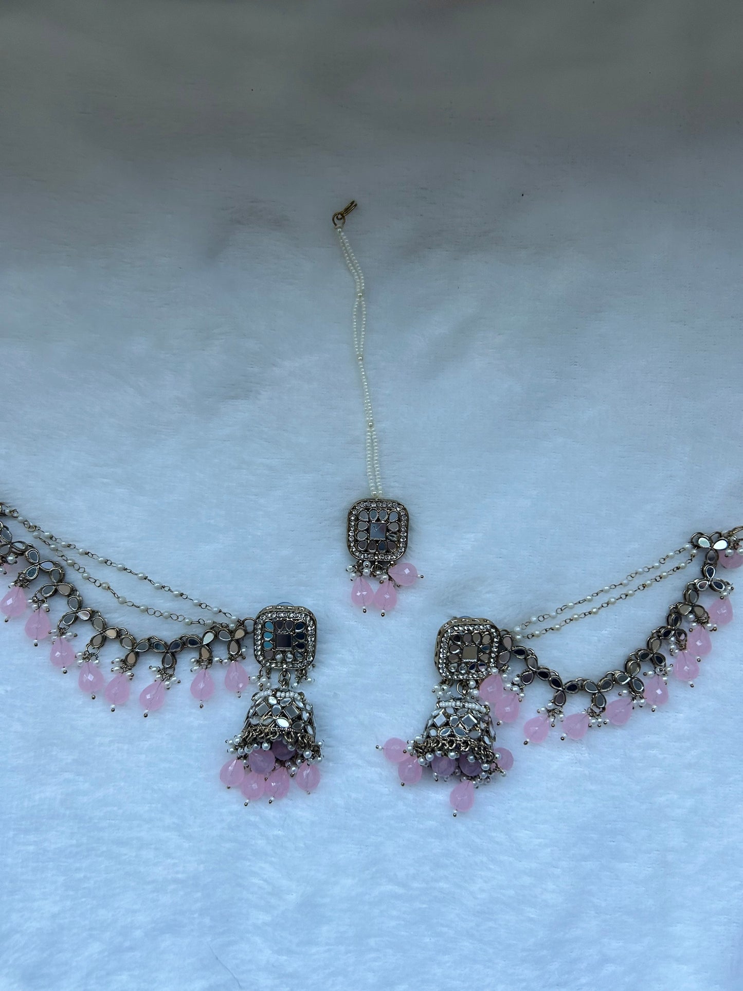 Pink Mirror Work Tikka Set