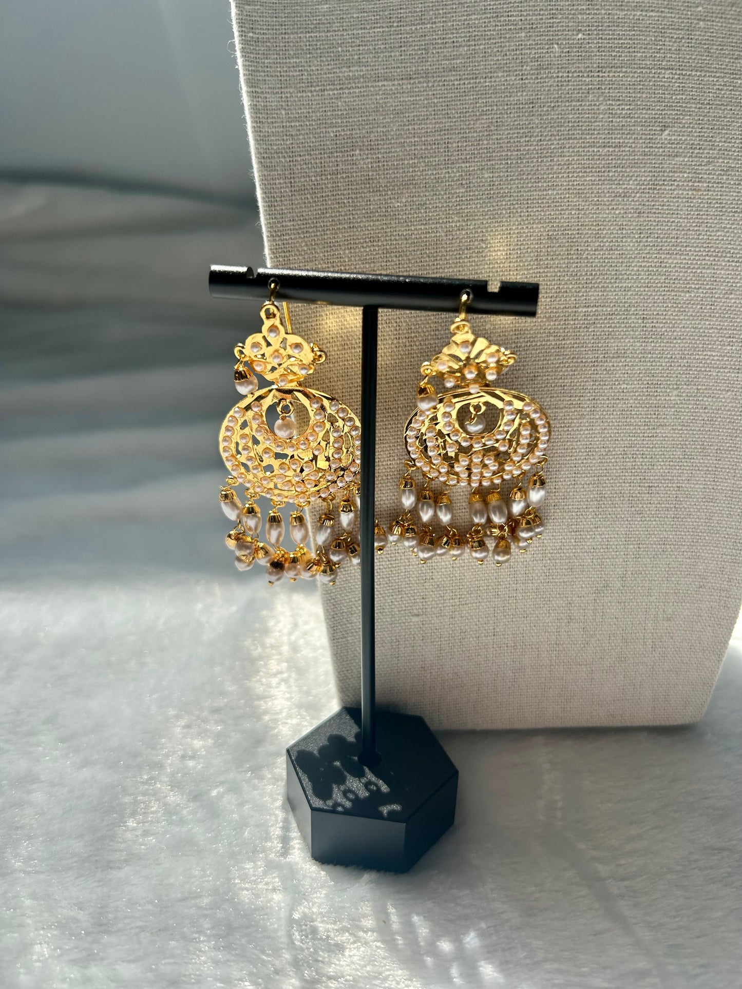 White Jadau Kundan Choker Set