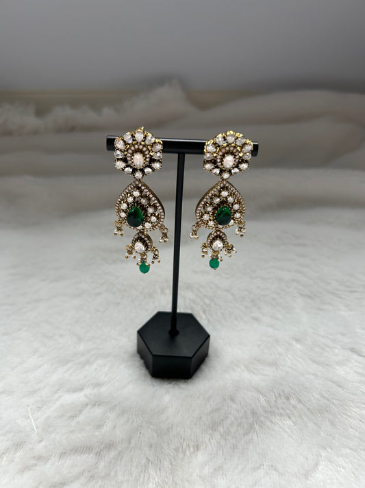 Emerald Green Moissanite Kundan Earrings