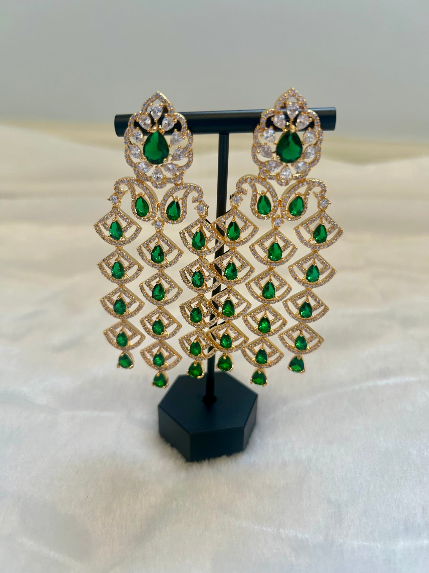AD Emerald Green & Gold Earrings