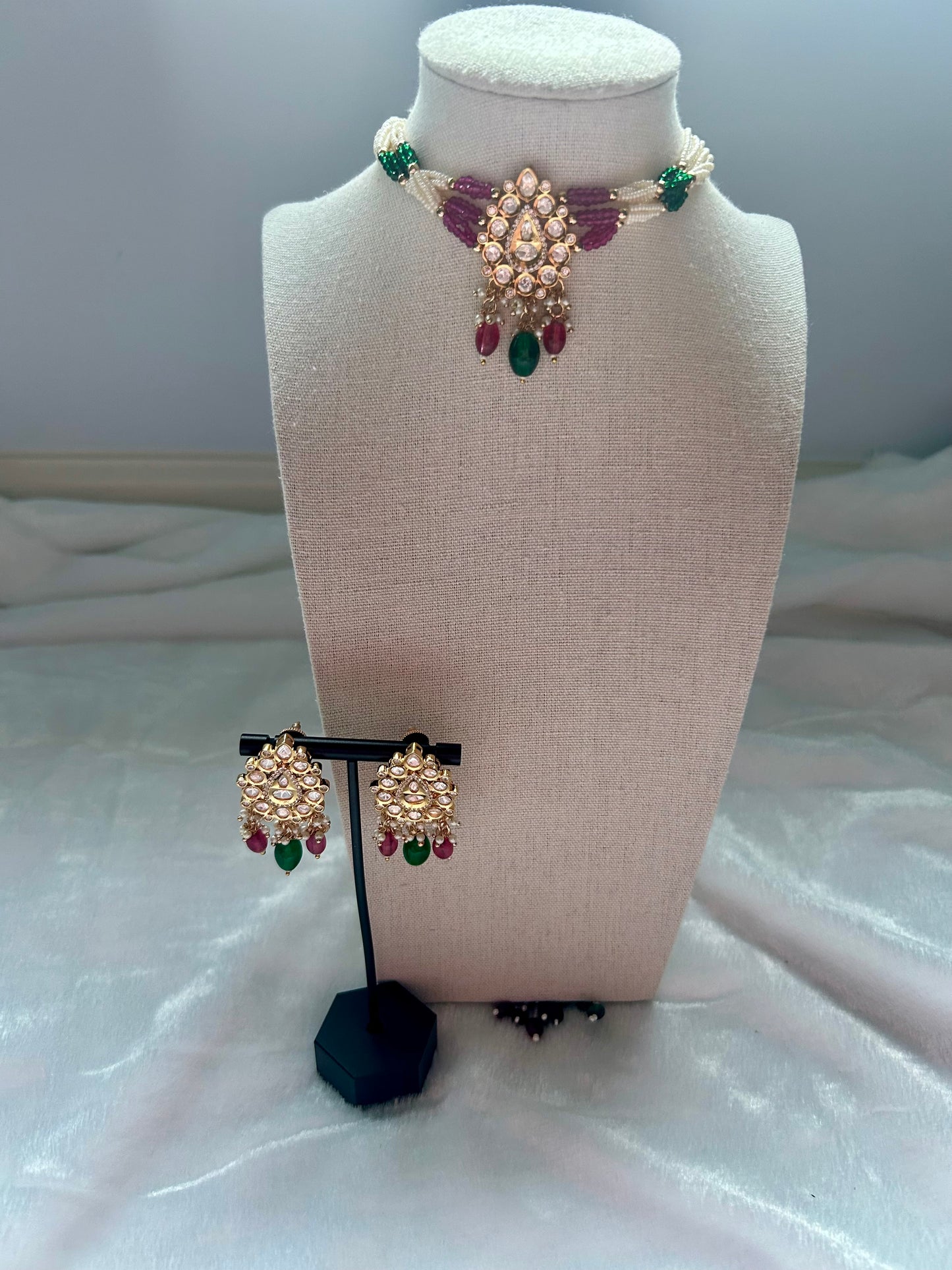 Emerald Green & Pink Tyaani Choker Set