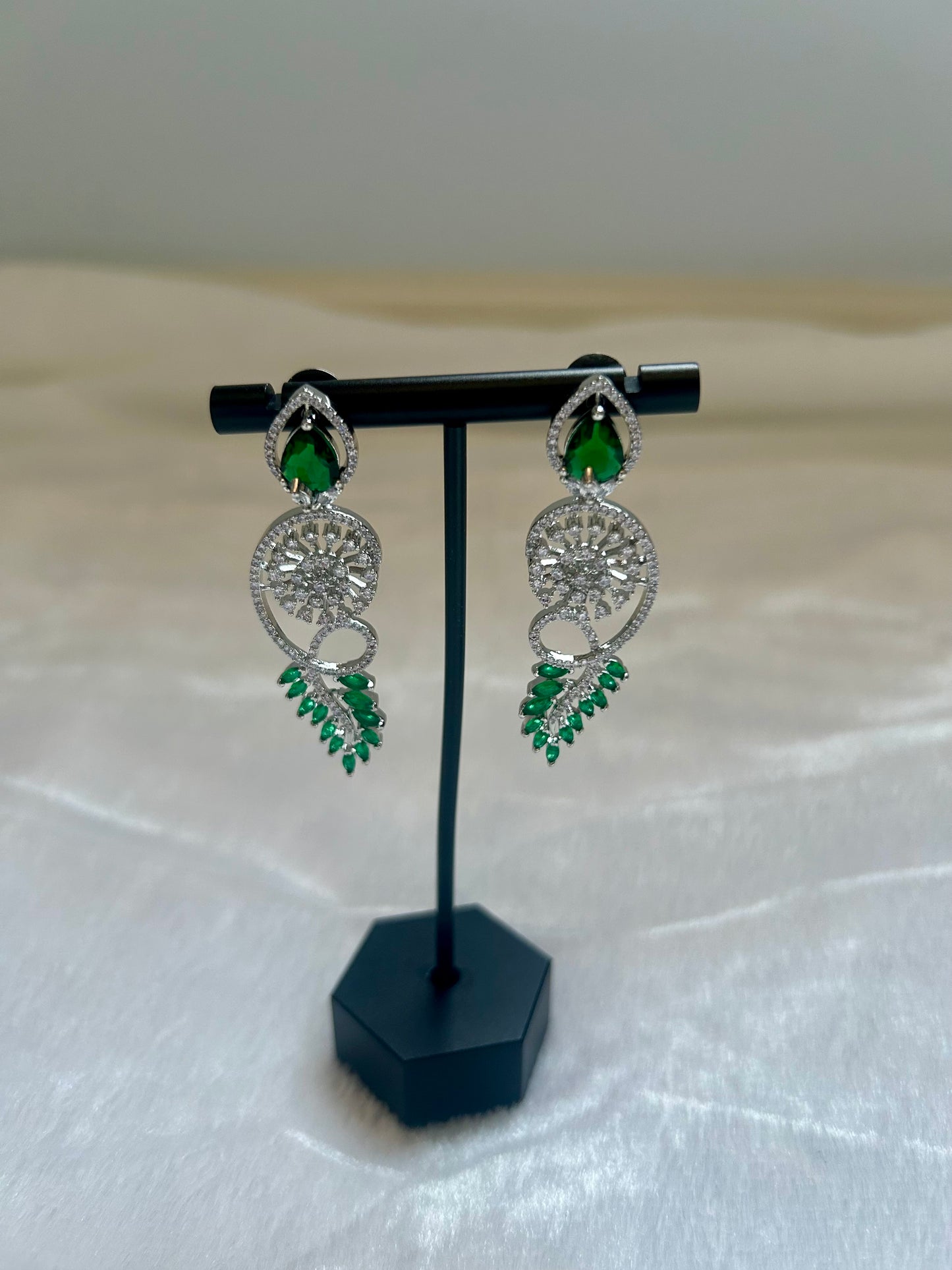 AD Emerald Green Earrings