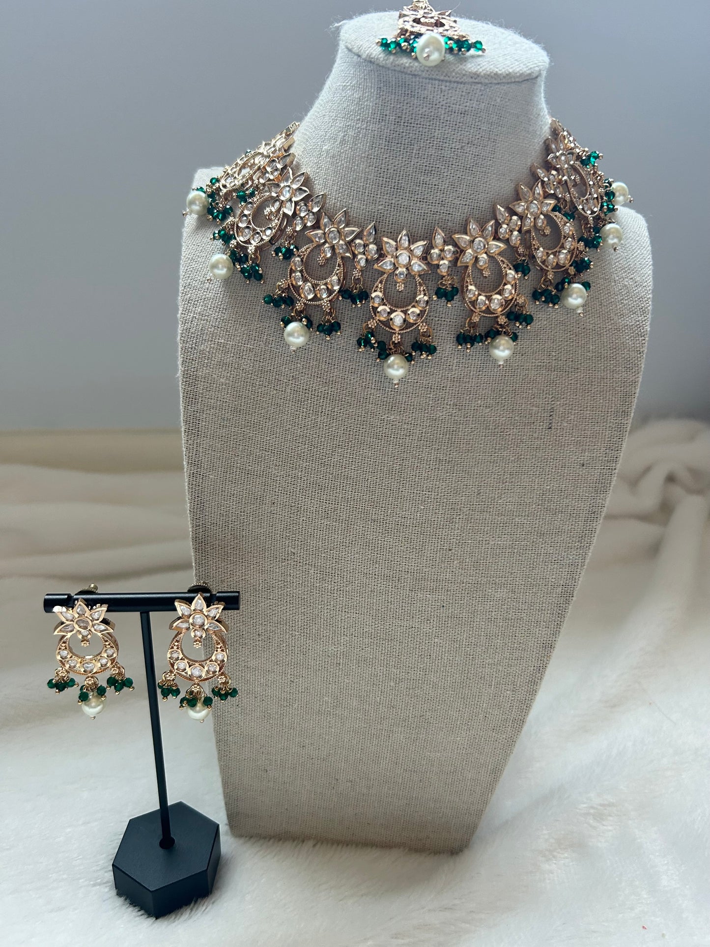 LUXE Kundan Set