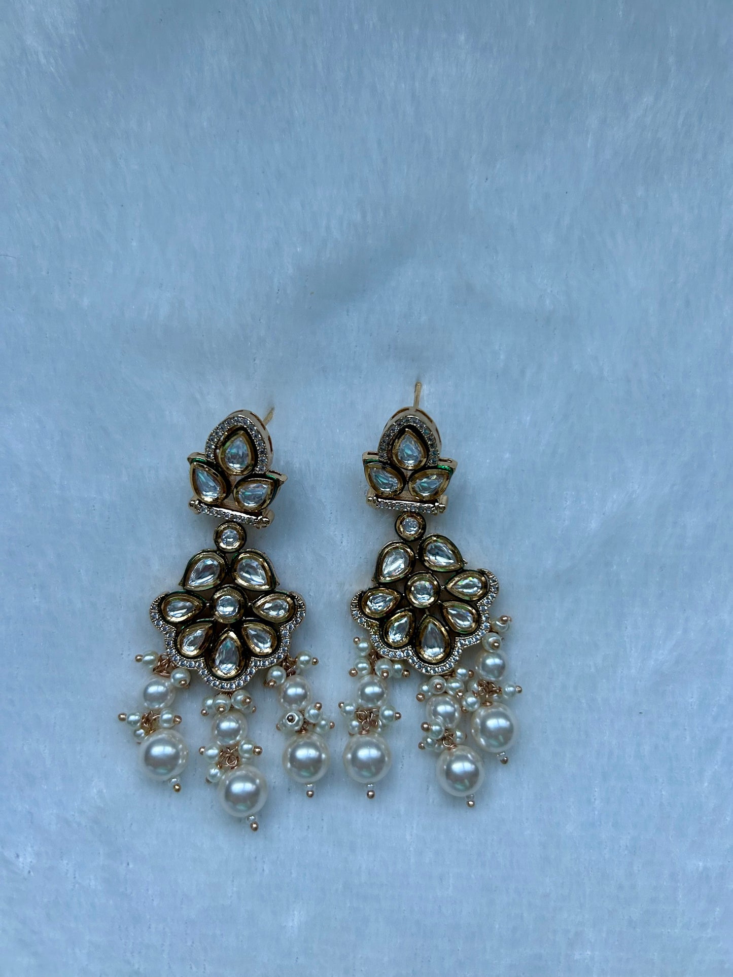 LUXE Uncut White Kundan Earrings