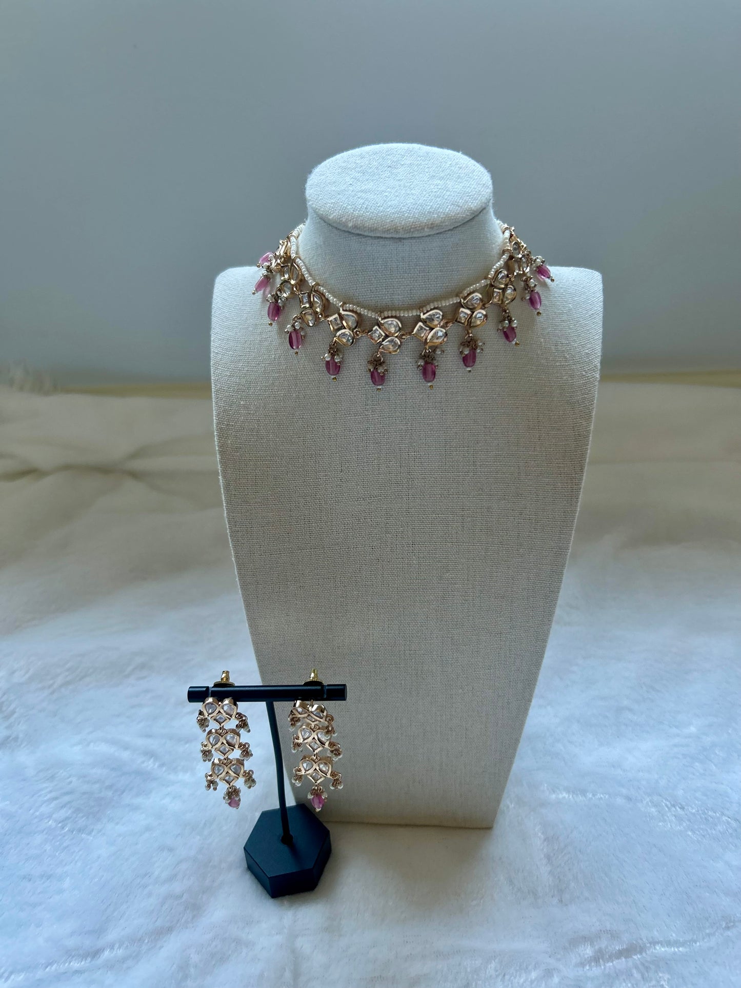 Dark Pink Tyaani Kundan Choker Set