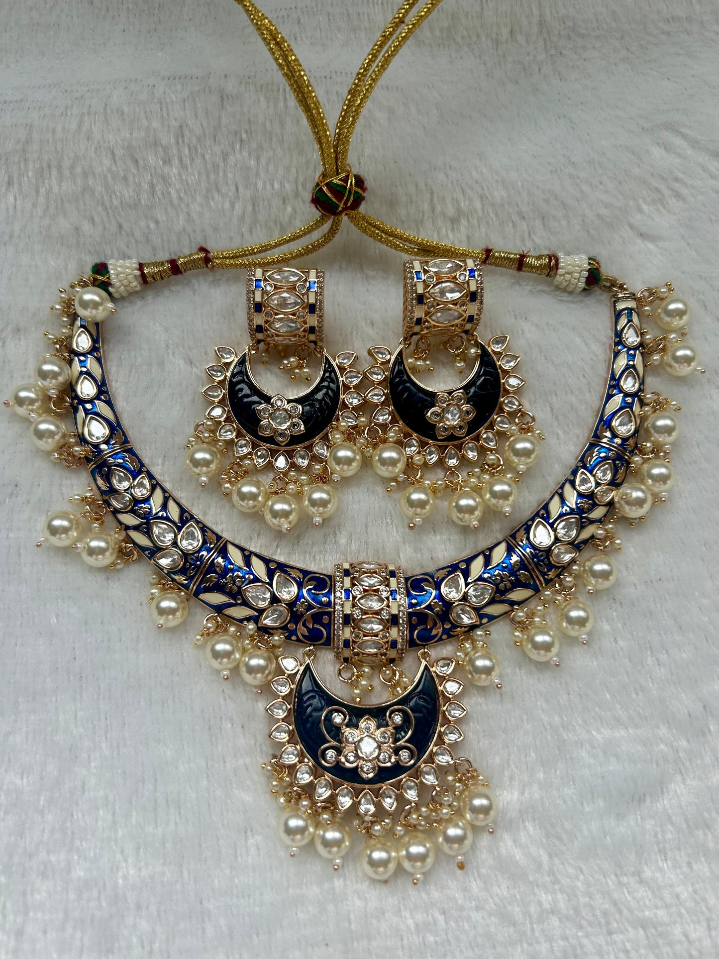 Blue Premium Kundan Hasli Set