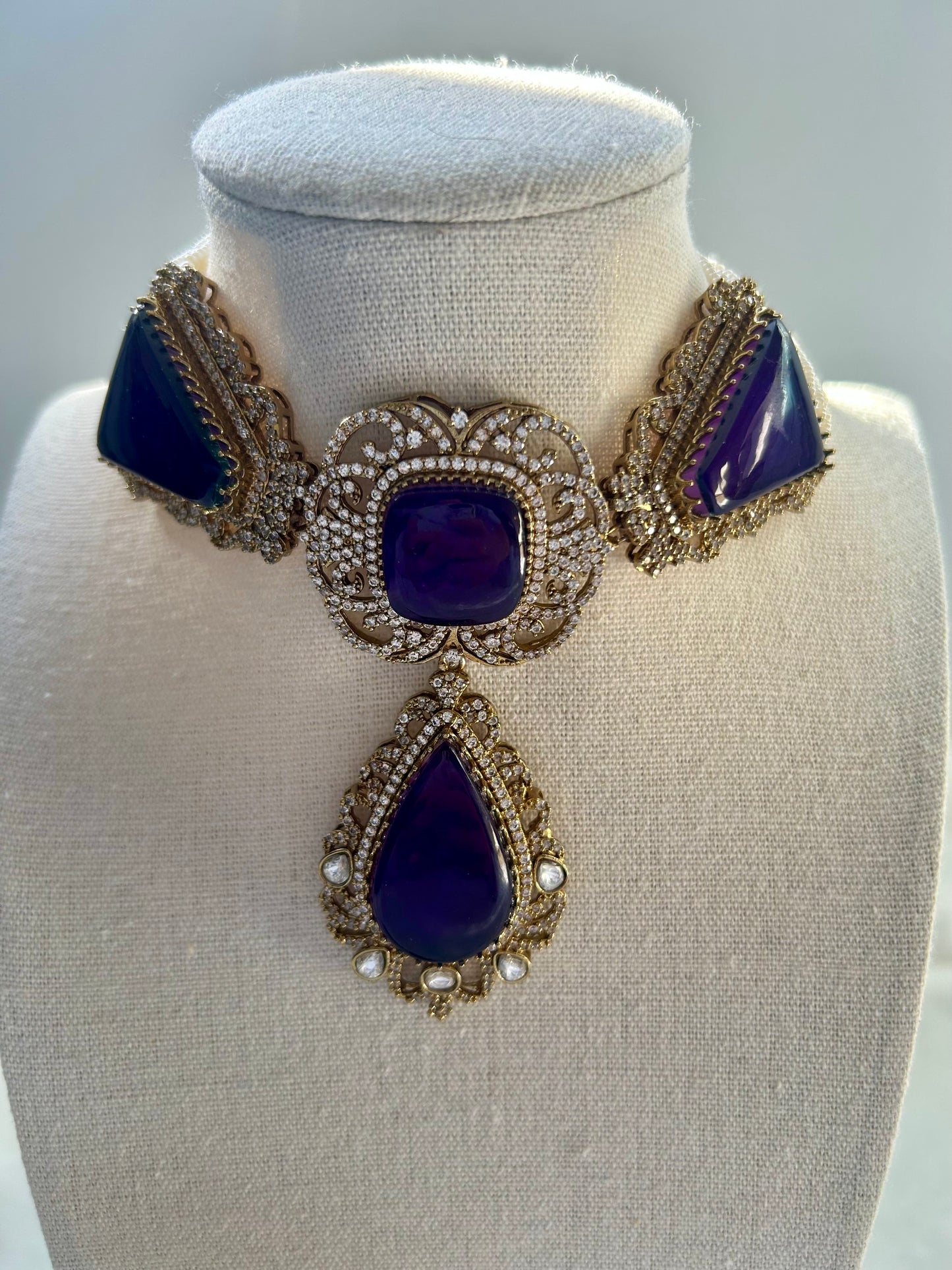 Dark Purple Doublet Choker Set
