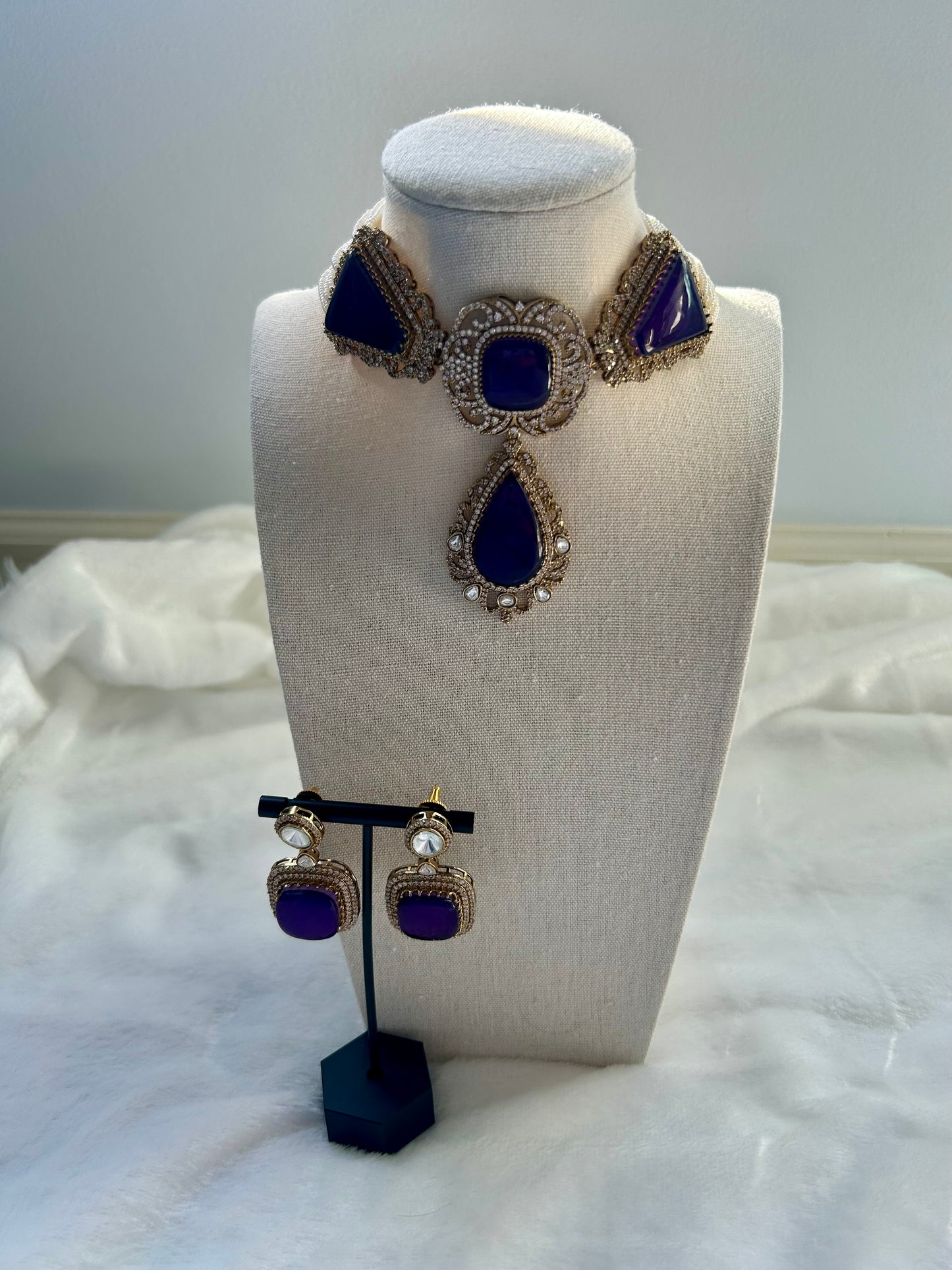 Dark Purple Doublet Choker Set