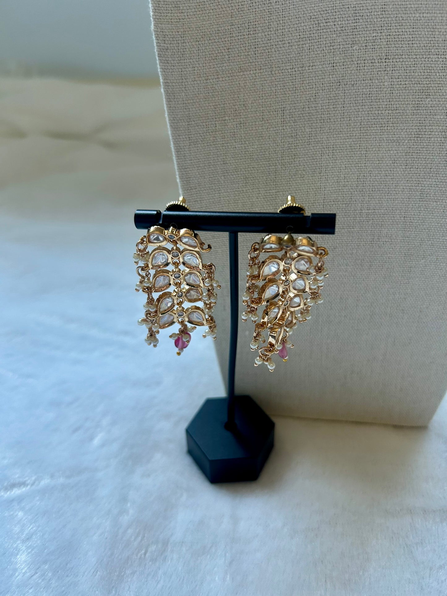 Multi Tyaani Choker Set