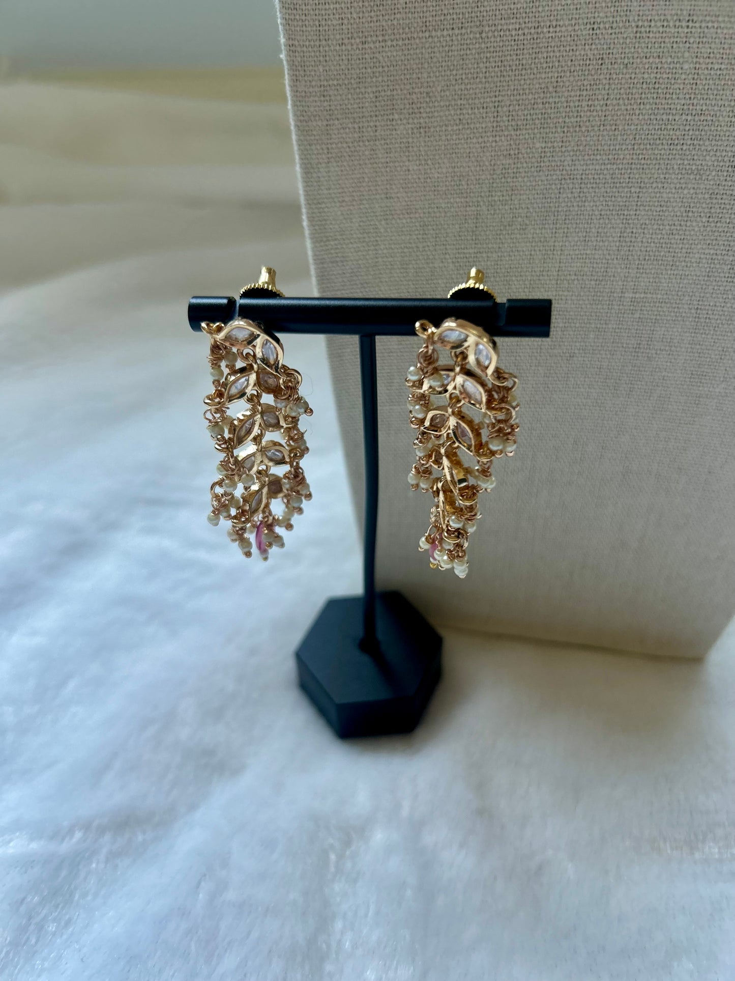 Dark Pink Tyaani Choker Set