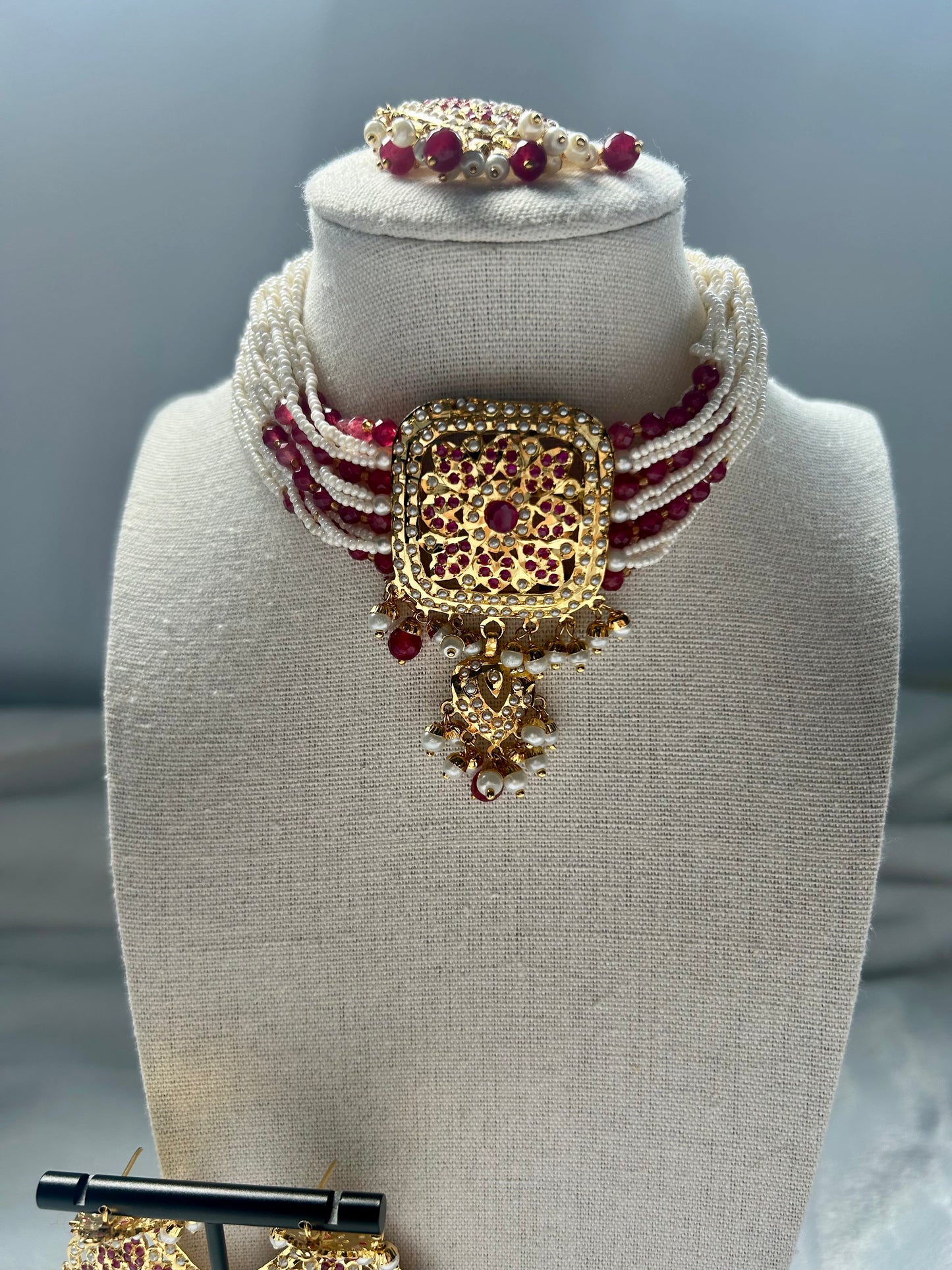 Red Jadau Kundan Choker Set