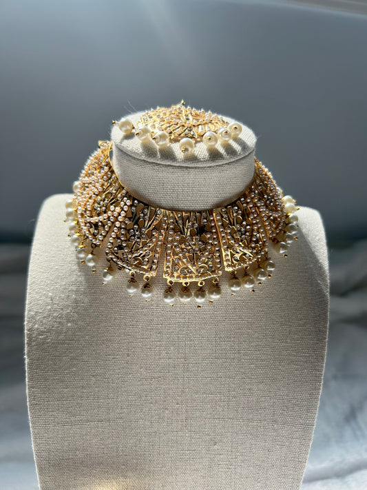 White Jadau Kundan Choker Set