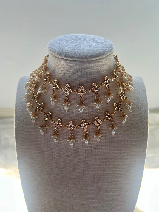 White Tyaani Kundan Two Layered Set