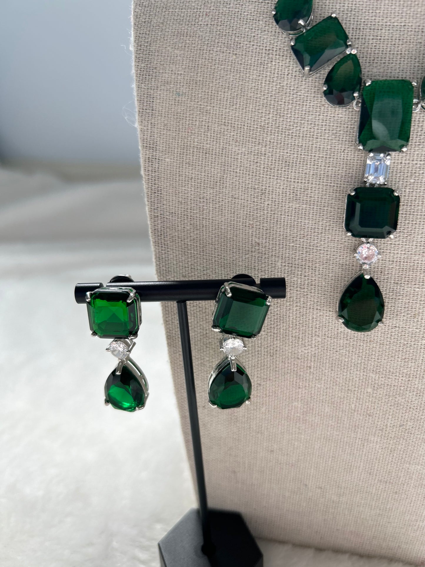 AD Emerald Green Long Necklace Set