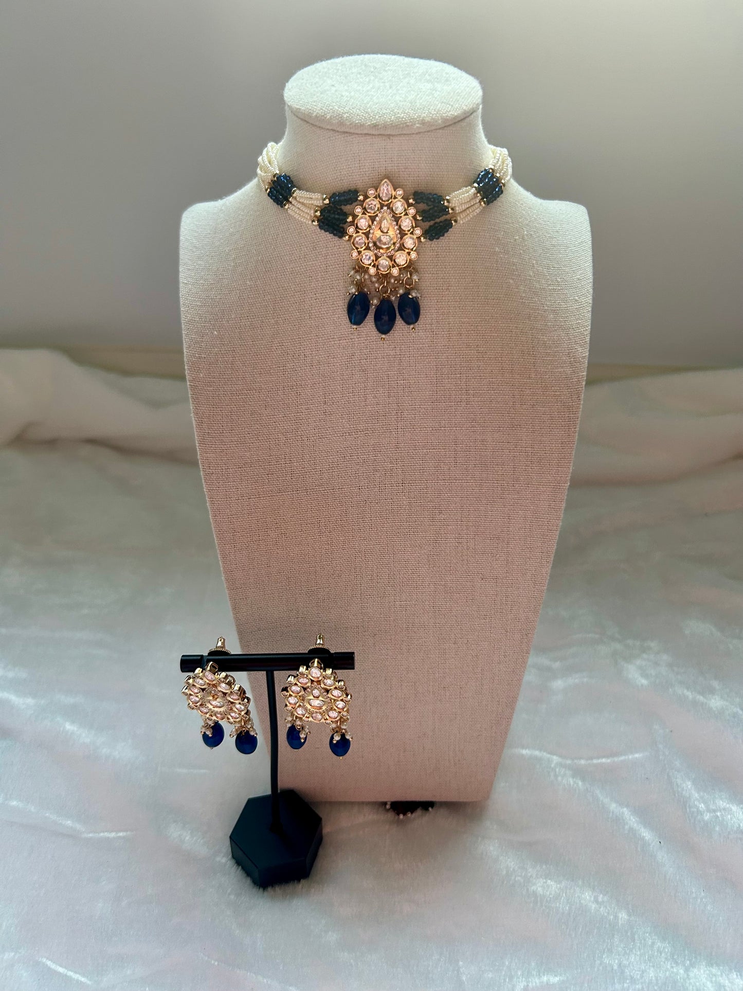 Royal Blue Tyaani Choker Set