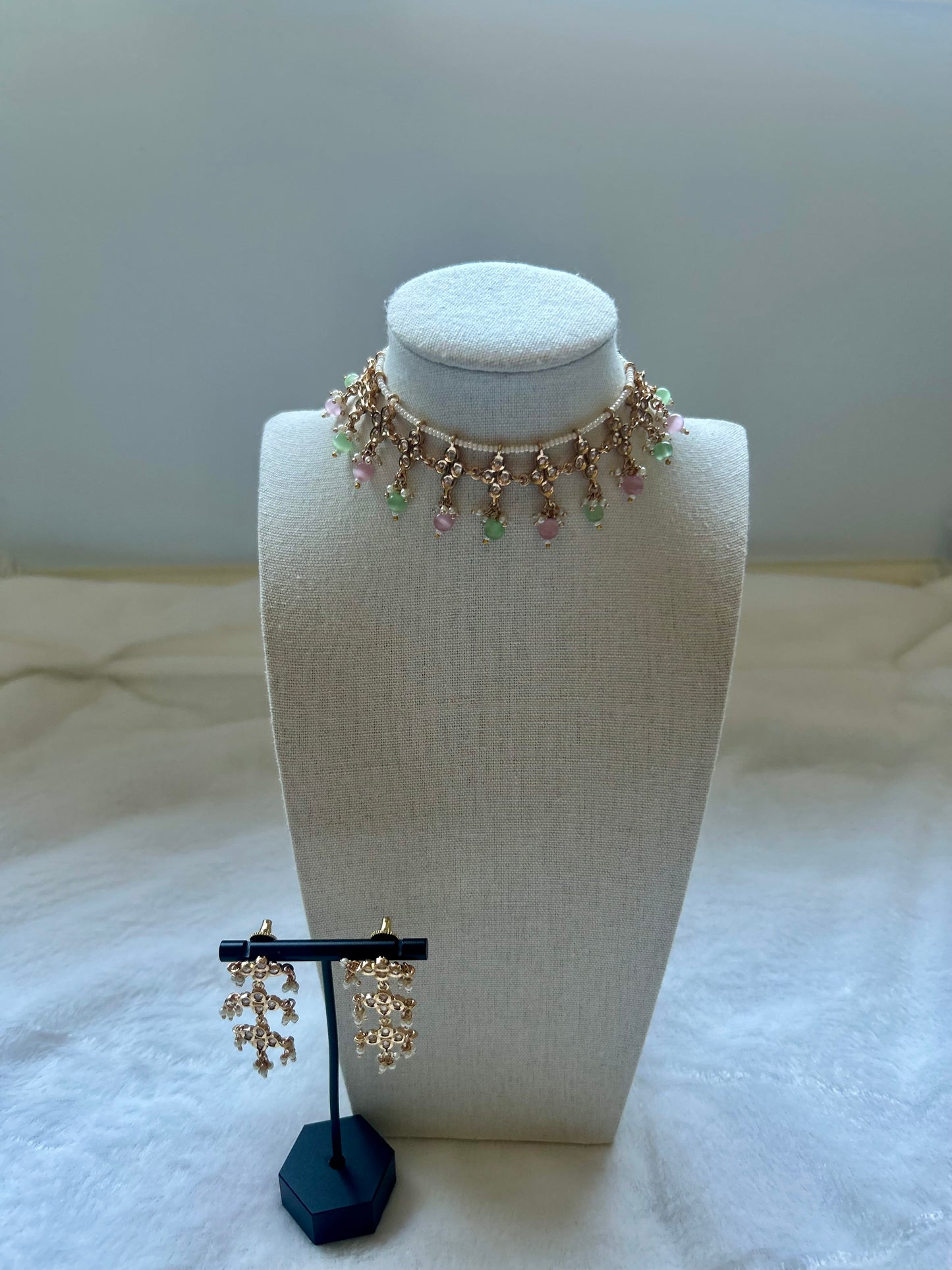 Mint & Pink Tyaani Kundan Choker Set