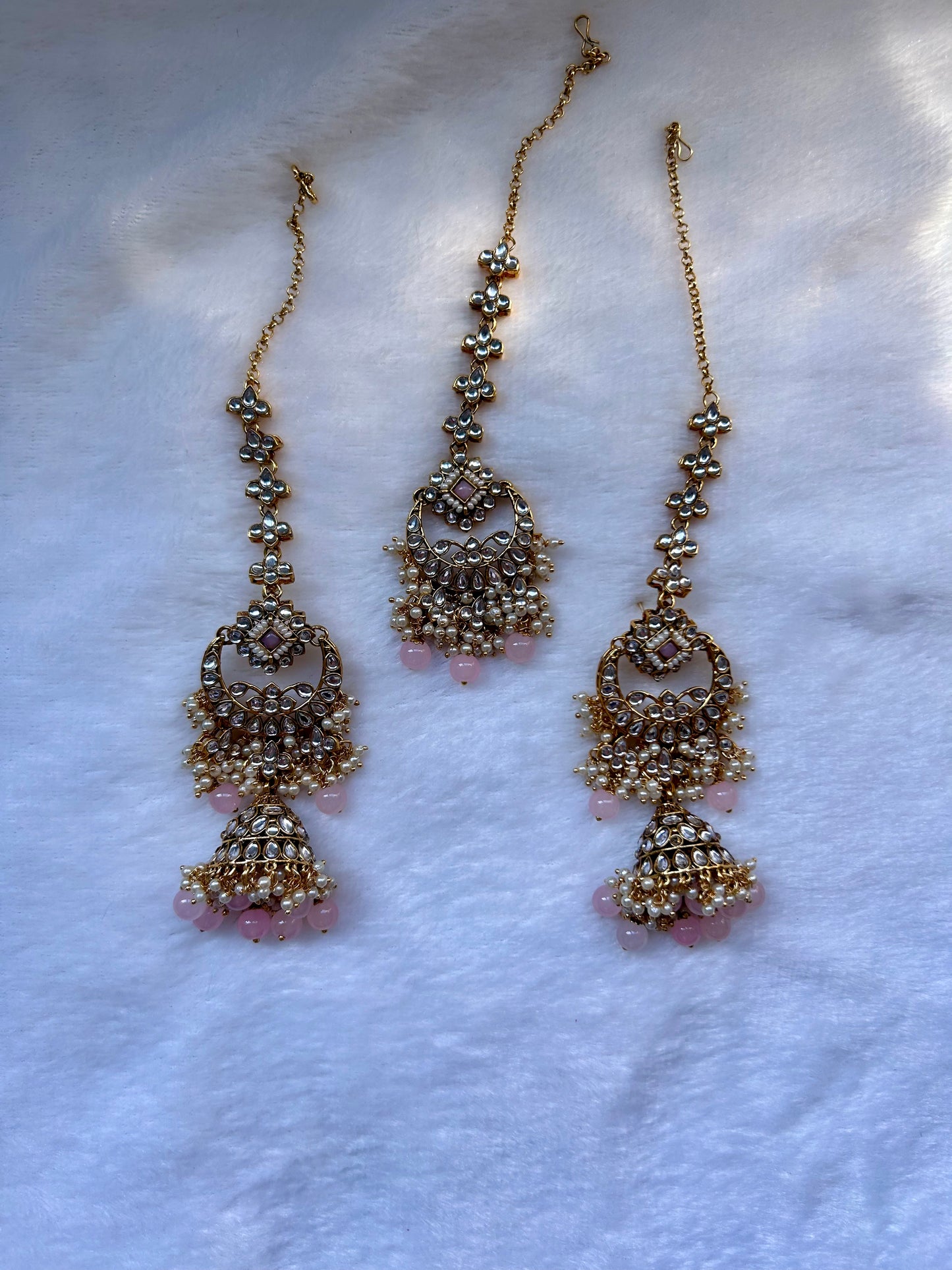 Light Pink Kundan Tikka Set