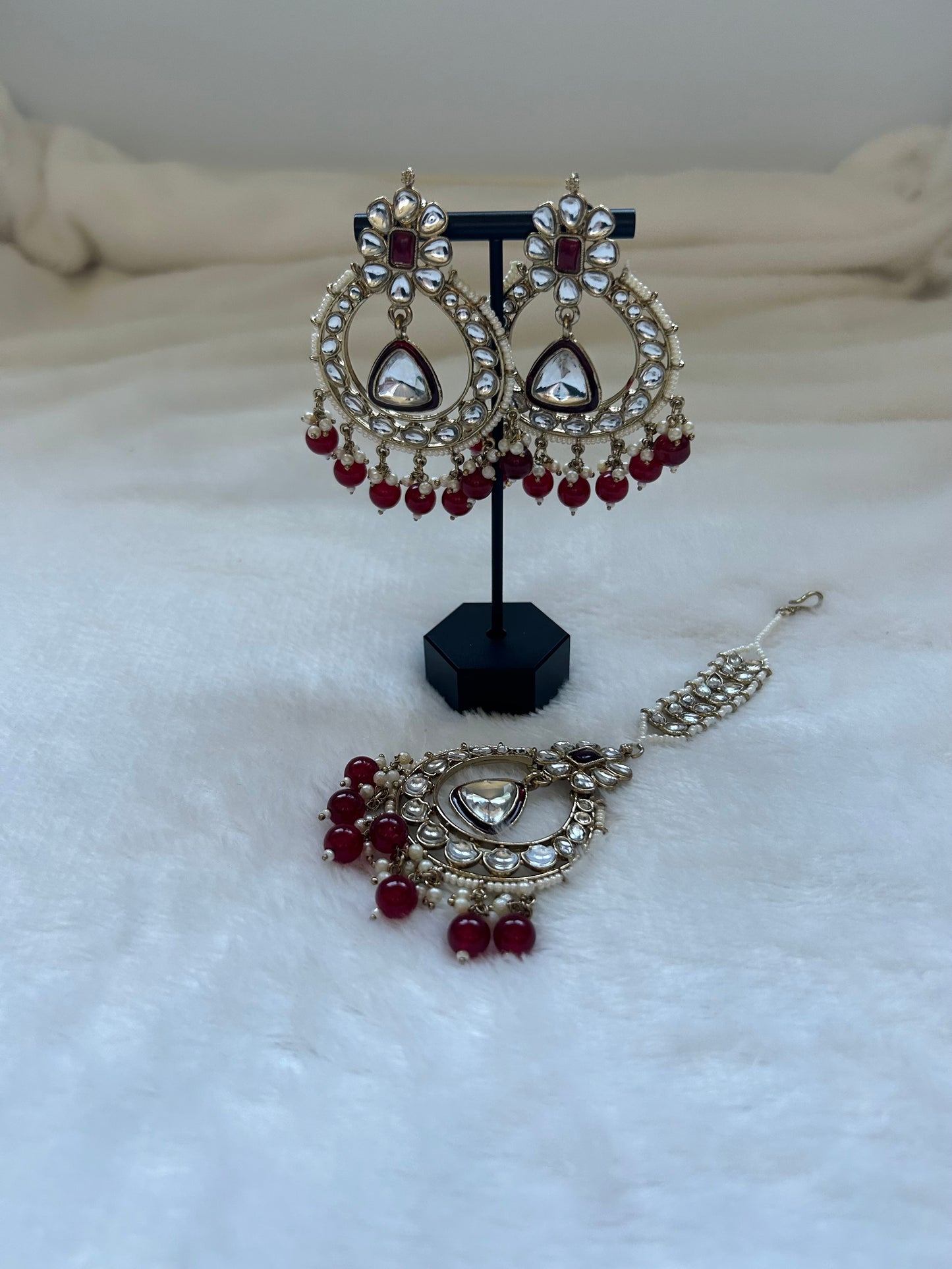 Red Kundan Tikka Set