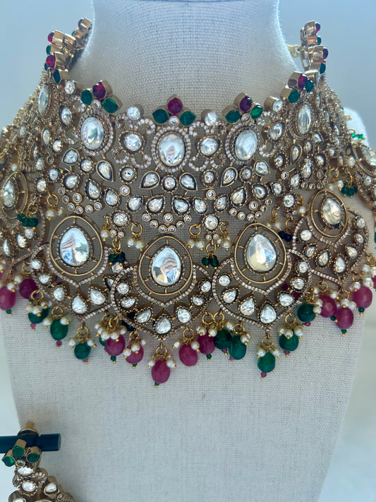 Green & Dark Red/Pink Full Choker Set