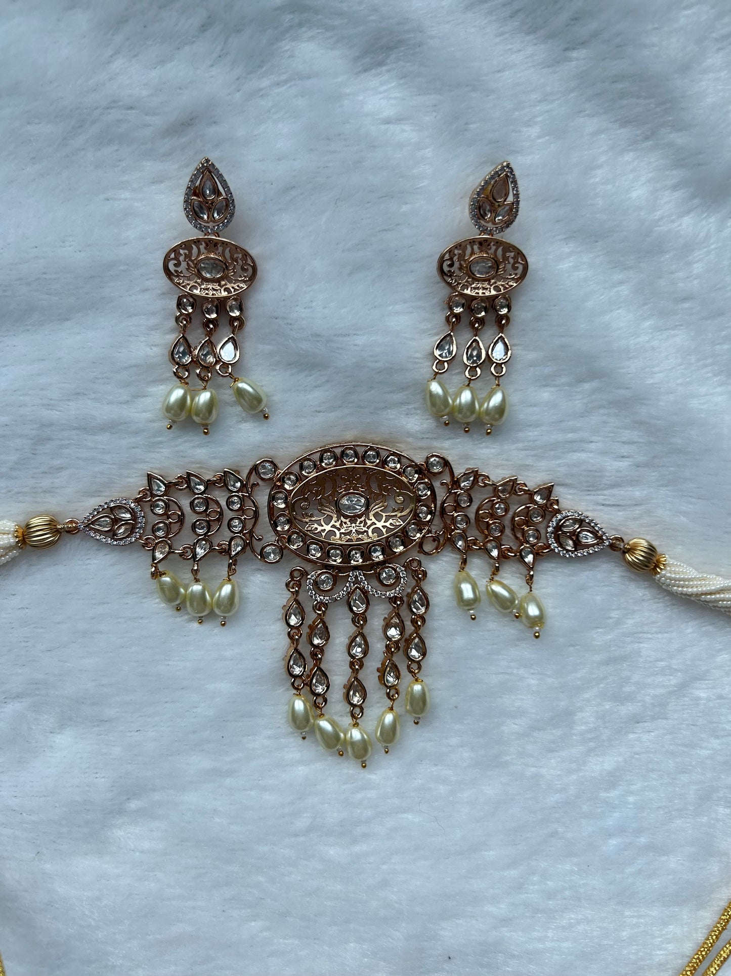 LUXE Uncut Kundan Set