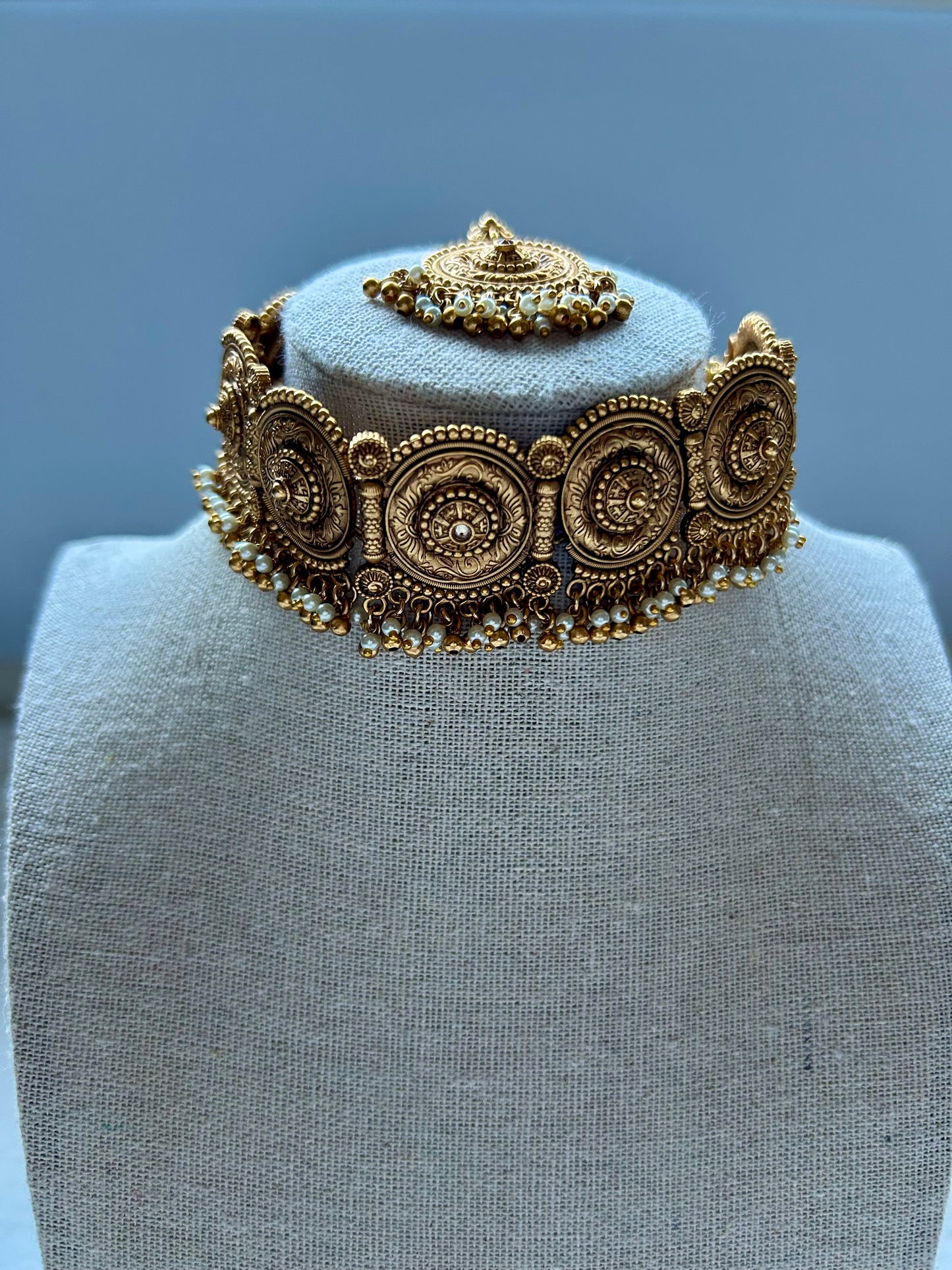 Rajwadi Gold Choker Set