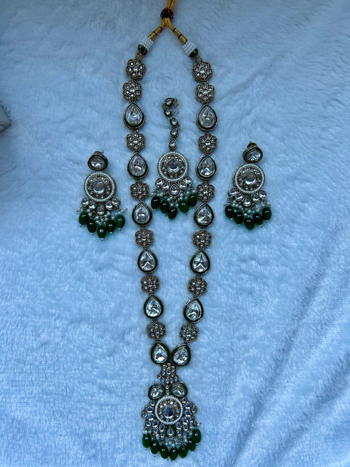 Emerald Green Kundan Necklace Set