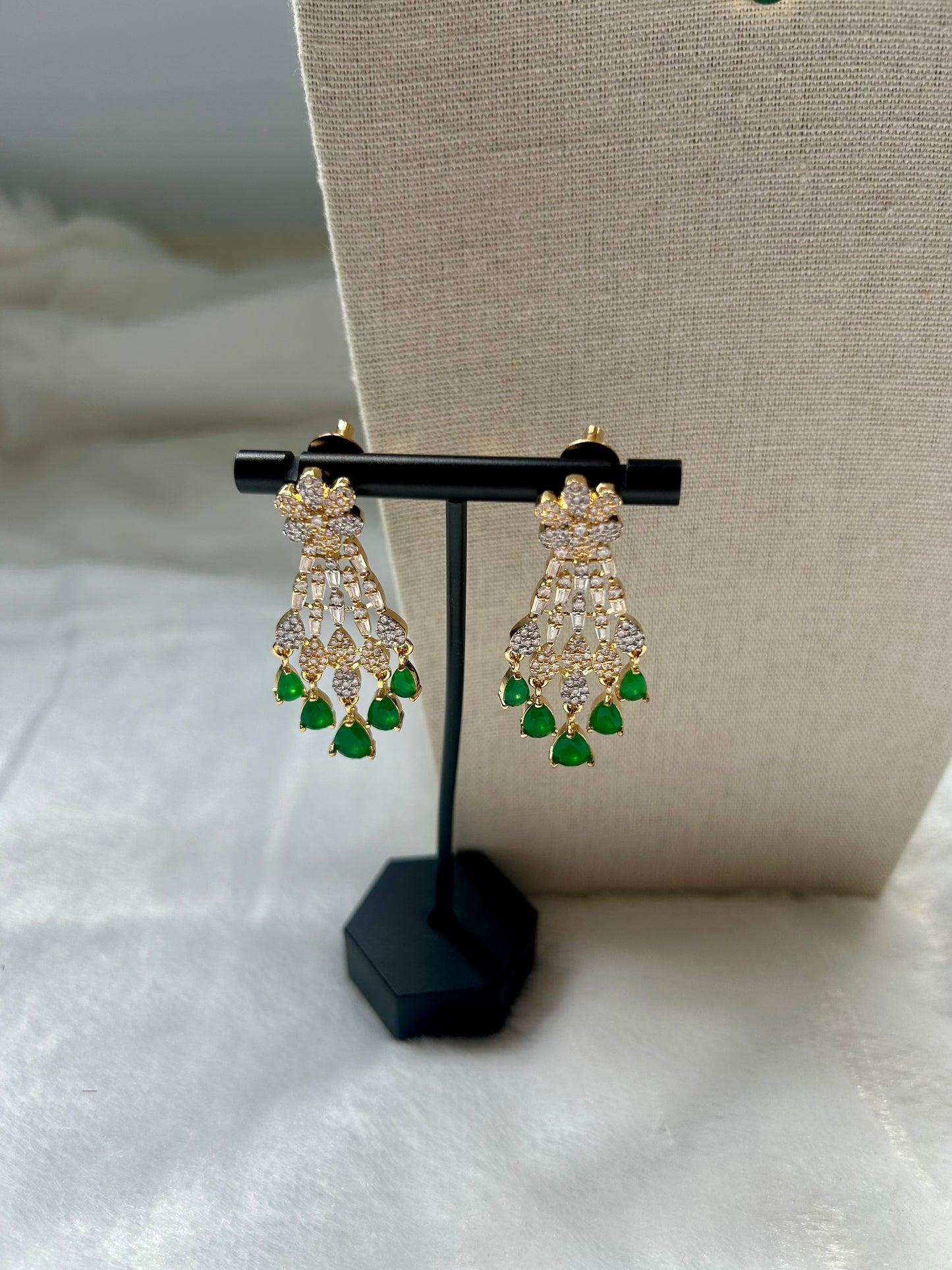 AD Emerald Green Ruby Necklace Set