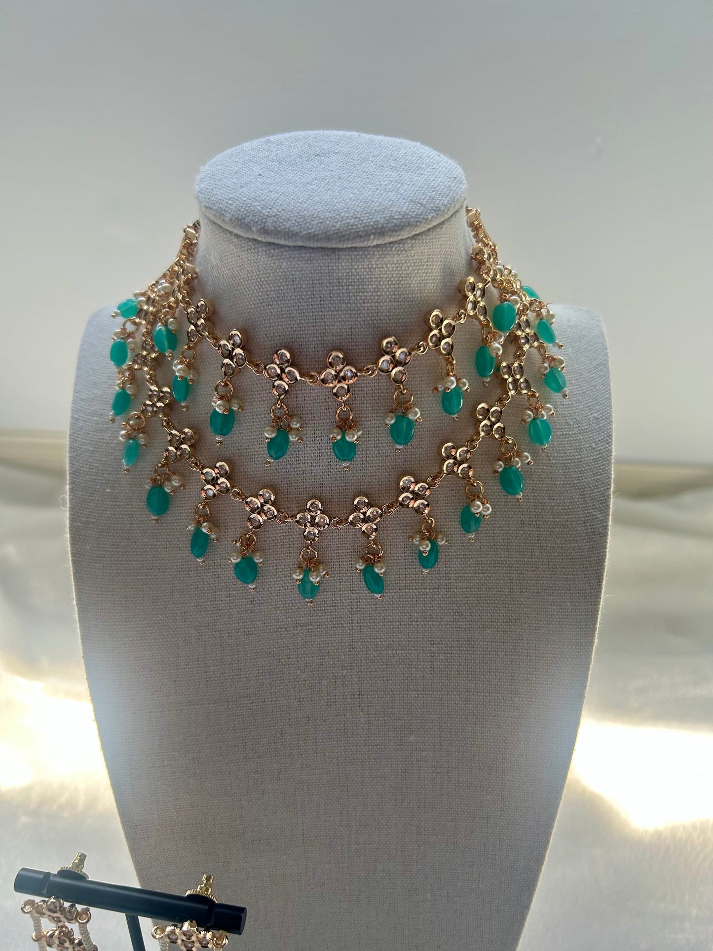 Teal Tyaani Kundan Two Layered Set