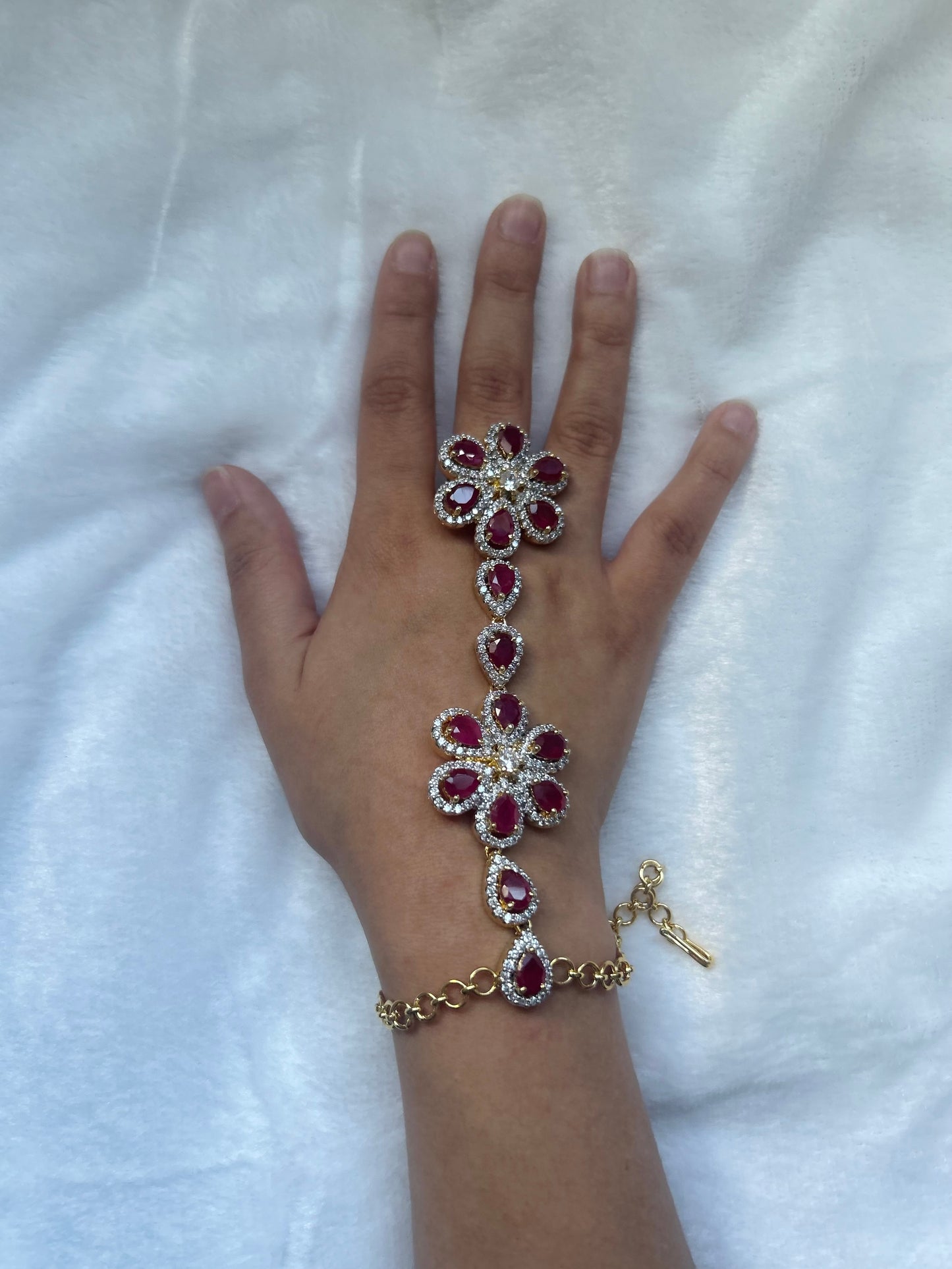 AD Ruby Floral Hathphool