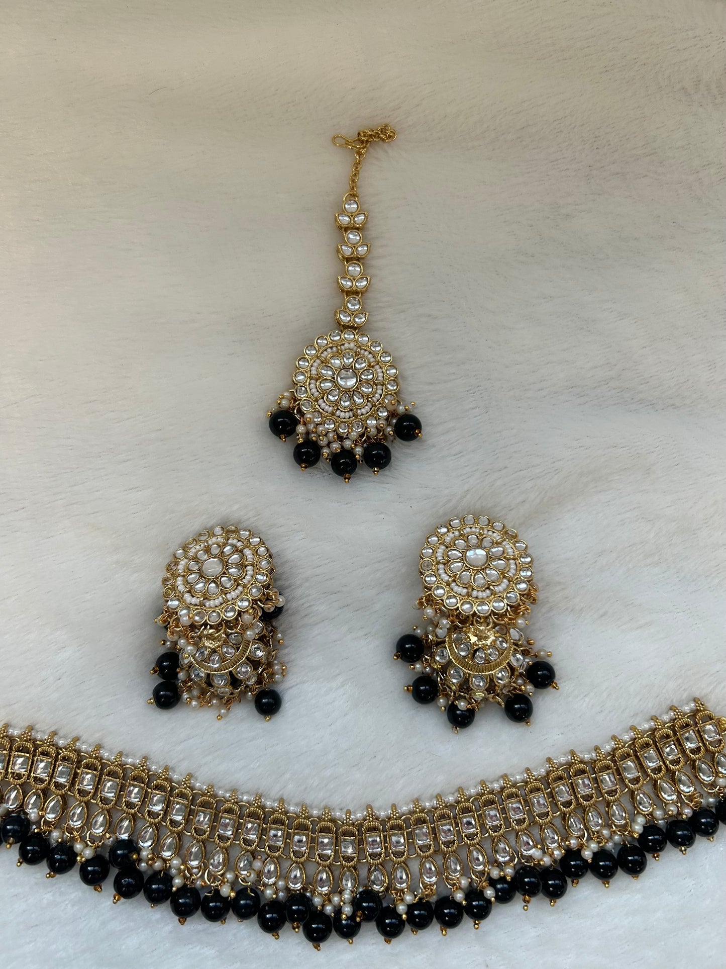 Black Kundan Choker Set